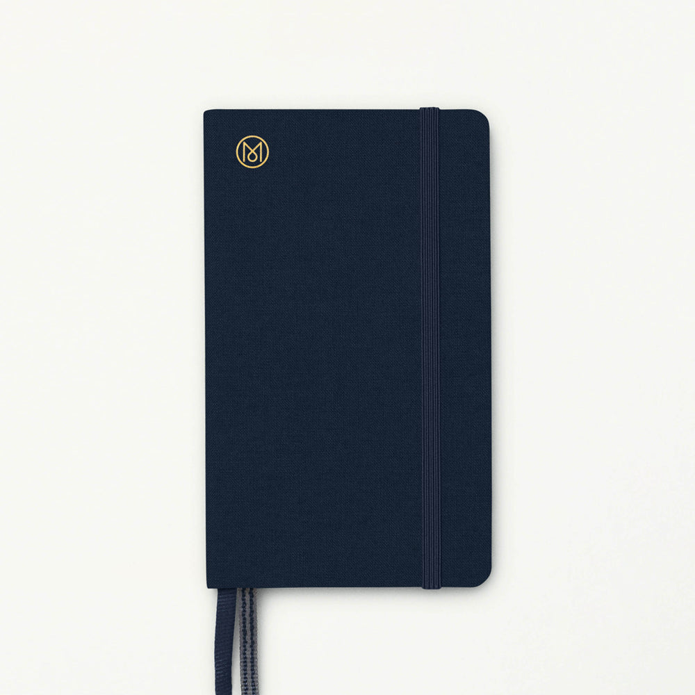 B-186 | LEUCHTTURM1917 x MONOCLE A6 布面筆記本 (點陣)