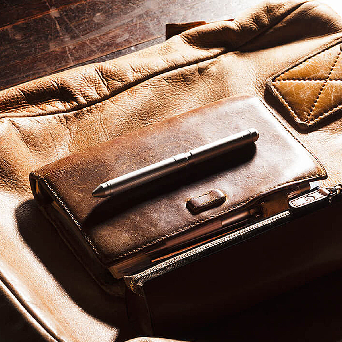 P-235 | CRAFT DESIGN TECHNOLOGY MULTI FUNCTIONAL PEN