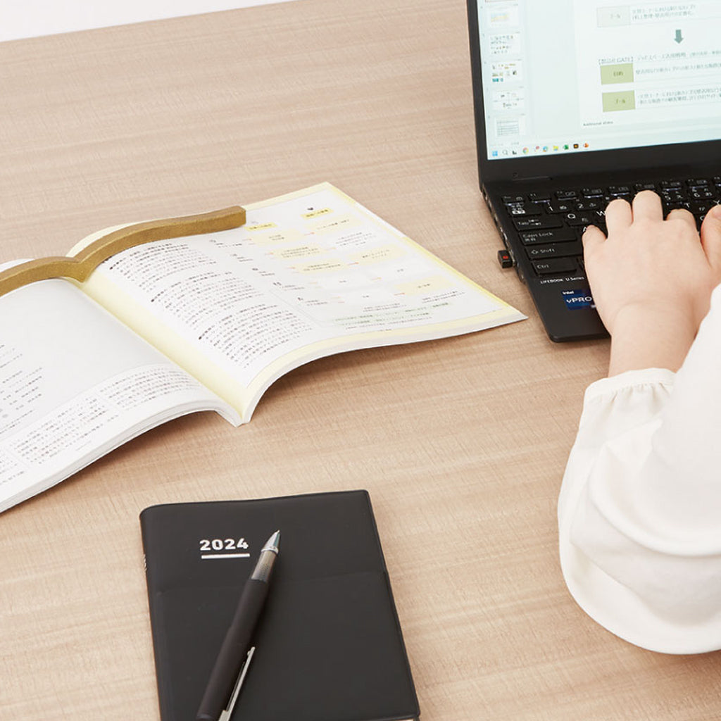 T-545 | KOKUYO 親書紙鎮 黃銅限量版