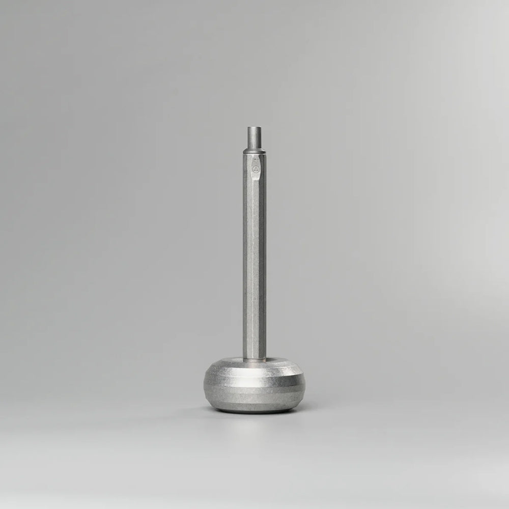 T-617 | HMM Paperweight 紙鎮筆座 (鋁原色)