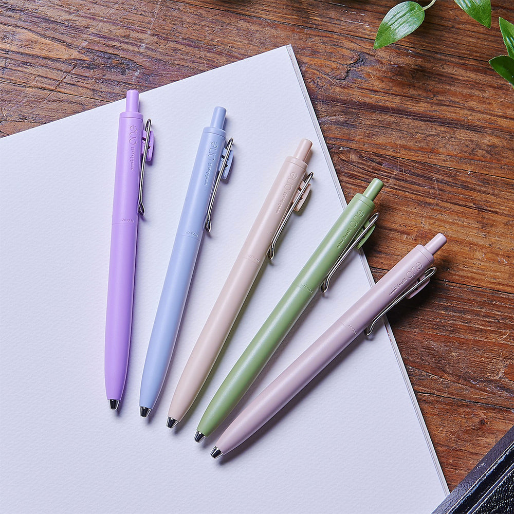 P-184 | UNI uni-ball one F 中性筆 夏之景色限定版 0.38mm/0.5mm