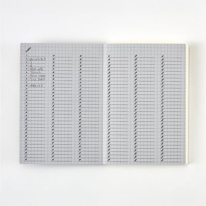 B-178 | DAIGO isshoni notebook number A6 筆記簿 (grid)