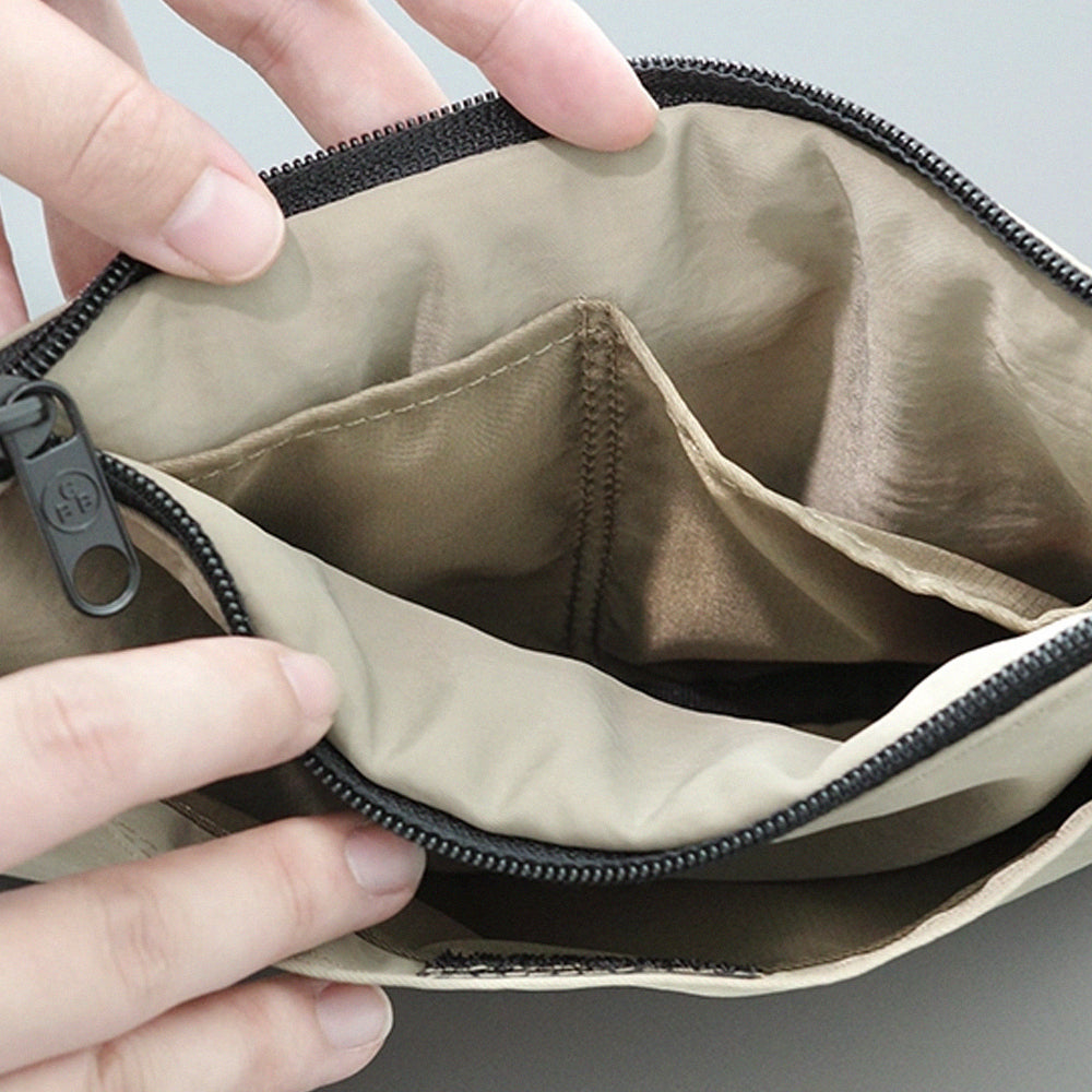 S-502 | CIRCUS BOY BAND TRIP pocket 斜揹包 (Night express)