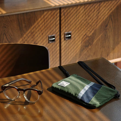 S-501 | CIRCUS BOY BAND TRIP pocket 斜揹包 (Forest)