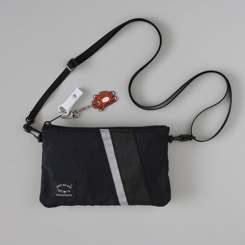 S-502 | CIRCUS BOY BAND TRIP pocket 斜揹包 (Night express)