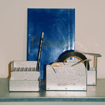 T-775 | SANRO L Series 鍍鋅膠紙座 (M/L)