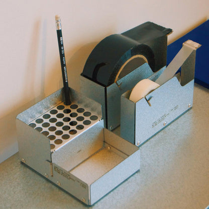 T-776 | SANRO L Series 鍍鋅桌上收納架