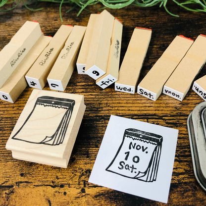 T-813 | RiraRiraHanko 印章 (Page a day Calendar)