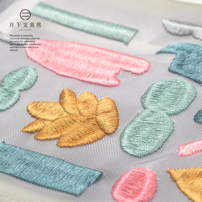 T-698 | UN TROIS CINQ x 村田智子 刺繡網布筆袋 (Harvest)