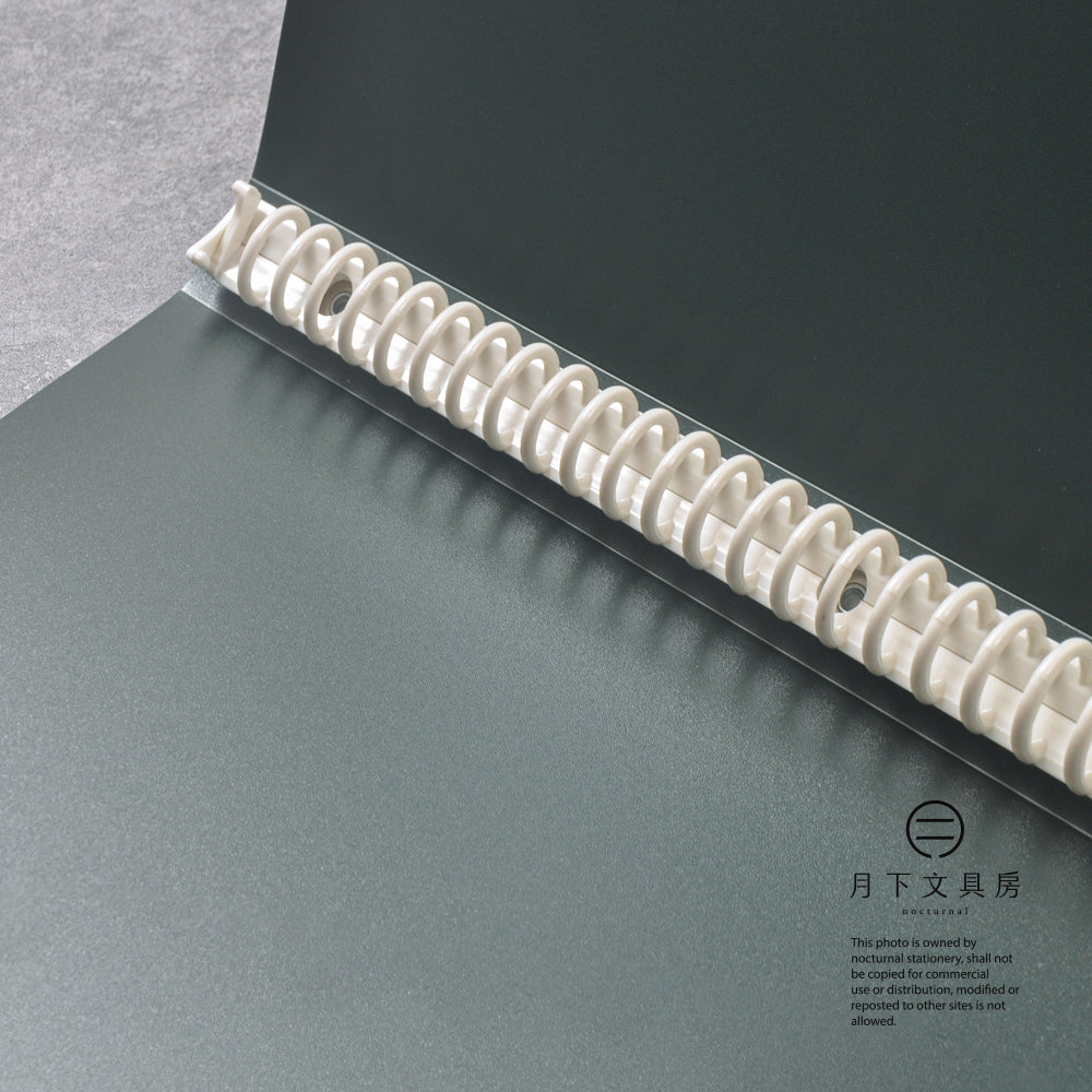 T-765 | CRAFT DESIGN TECHNOLOGY A4 30孔活頁文件夾 (深綠)