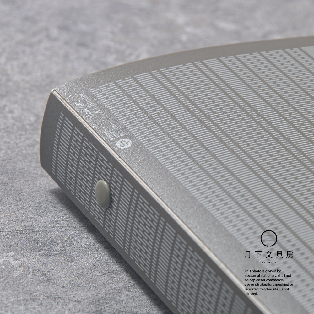 T-767 | CRAFT DESIGN TECHNOLOGY A4 30孔活頁文件夾 (深灰)